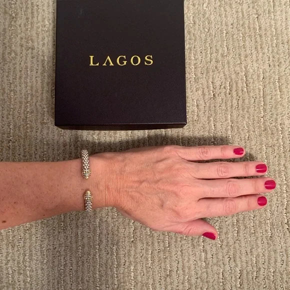 LAGOS Two Tone Cuff Bracelet. - Picture 3 of 7